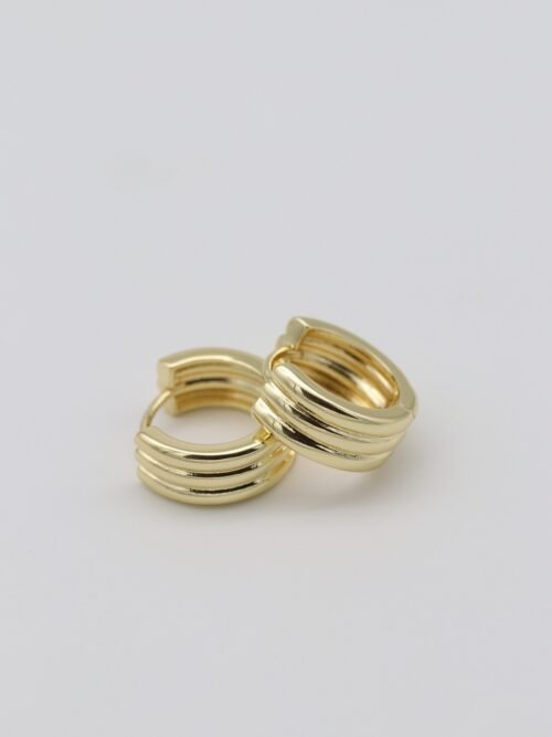 Gold renk dilim halka küpe (15mm)