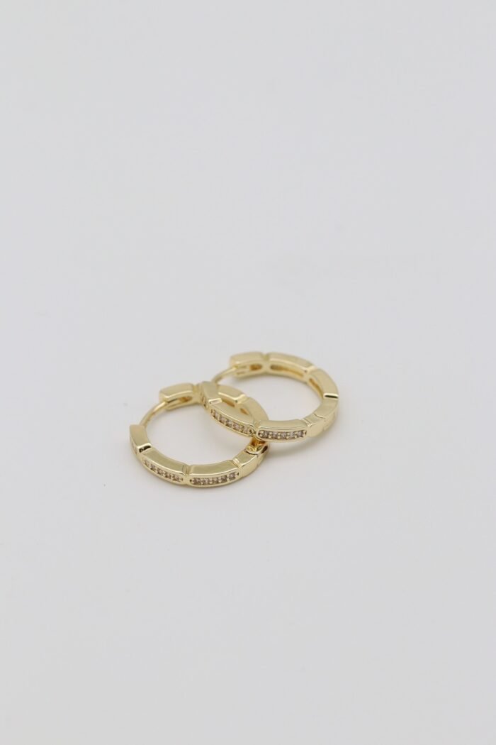 Gold renk ince halka küpe (15mm)