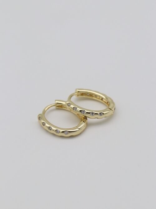 Gold renk taşlı U küpe (15mm)